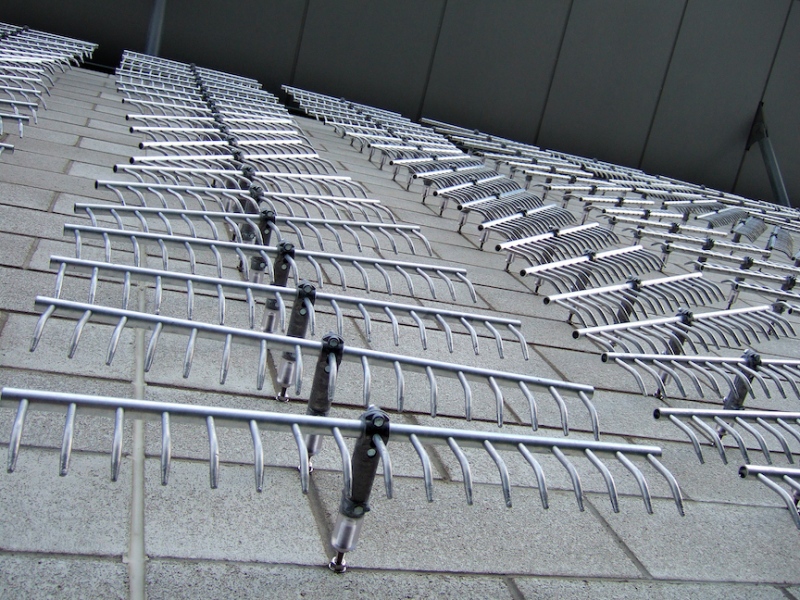 Movers and Shakers (2007) Aluminium rake heads, polycarbonate. LYIT. Co. Donegal Made from 400 Aluminium rake heads, polycarbonate, stainless steel and located at the LYIT in Letterkenny Co. Donegal. Although Movers and Shakers is primarily abstract, its design is intended to suggest the movement of air or a&nbsp;sudden gust of wind over long grass or crops, in that sense, the arrangement is meant to be open to the chance play of light along the An Danlann Building. While it may point to a rural hinterland the intention was to maintain an almost digital aesthetic. The title makes playful reference to the contribution that will be made by the continual crops of students that pass through the college.&nbsp;