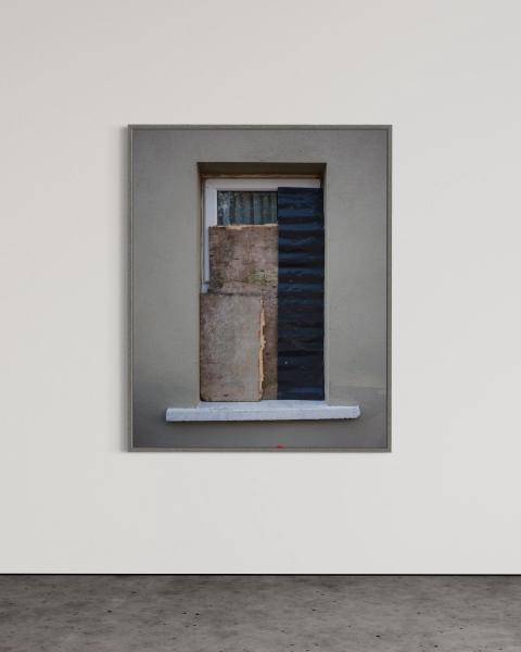 Windowcomplaint,&nbsp; Locky Morris&nbsp; 2019. Photograph