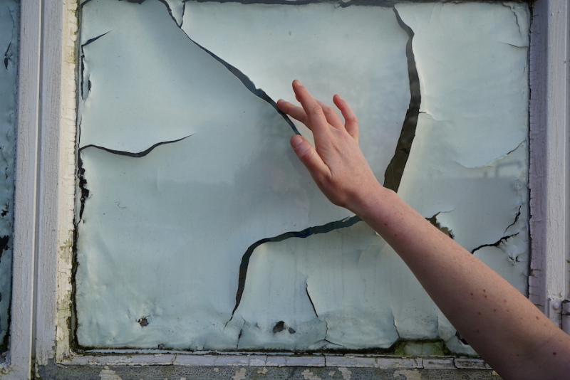 nothing (but windows) (2021) video still. Janie Doherty, Locky Morris. Centre for Contemporary Art, Derry.